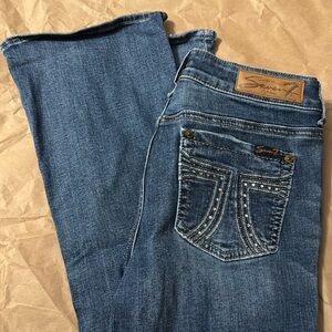 Seven7 size 6